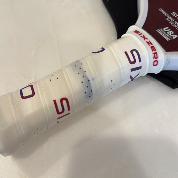 Six Zero 6.0 16mm Ruby Pickleball Paddle Lightly Used - Picture 3 of 5